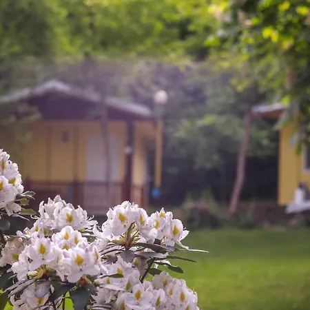 Welcoming Bungalow In Petrich Gæstehus